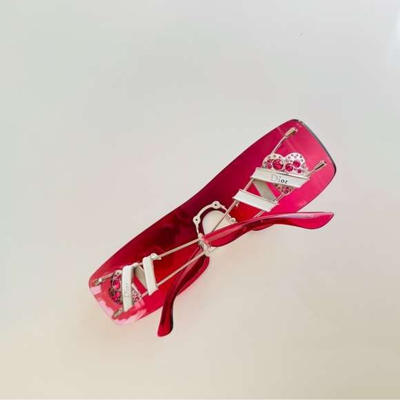 LIKE NEW🍒 Authentic Dior heart core Swarovski rimless pink sunglasses - Picture 8 of 12